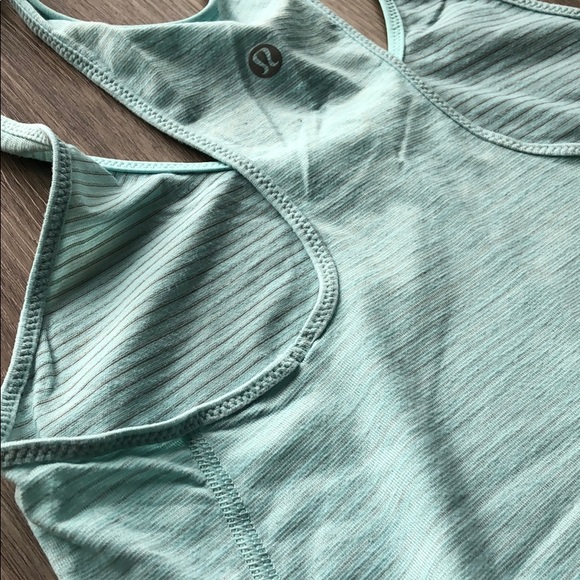 Lululemon Tank - Picture 3 of 4